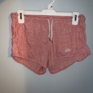 nike sports wear comfy shorts
